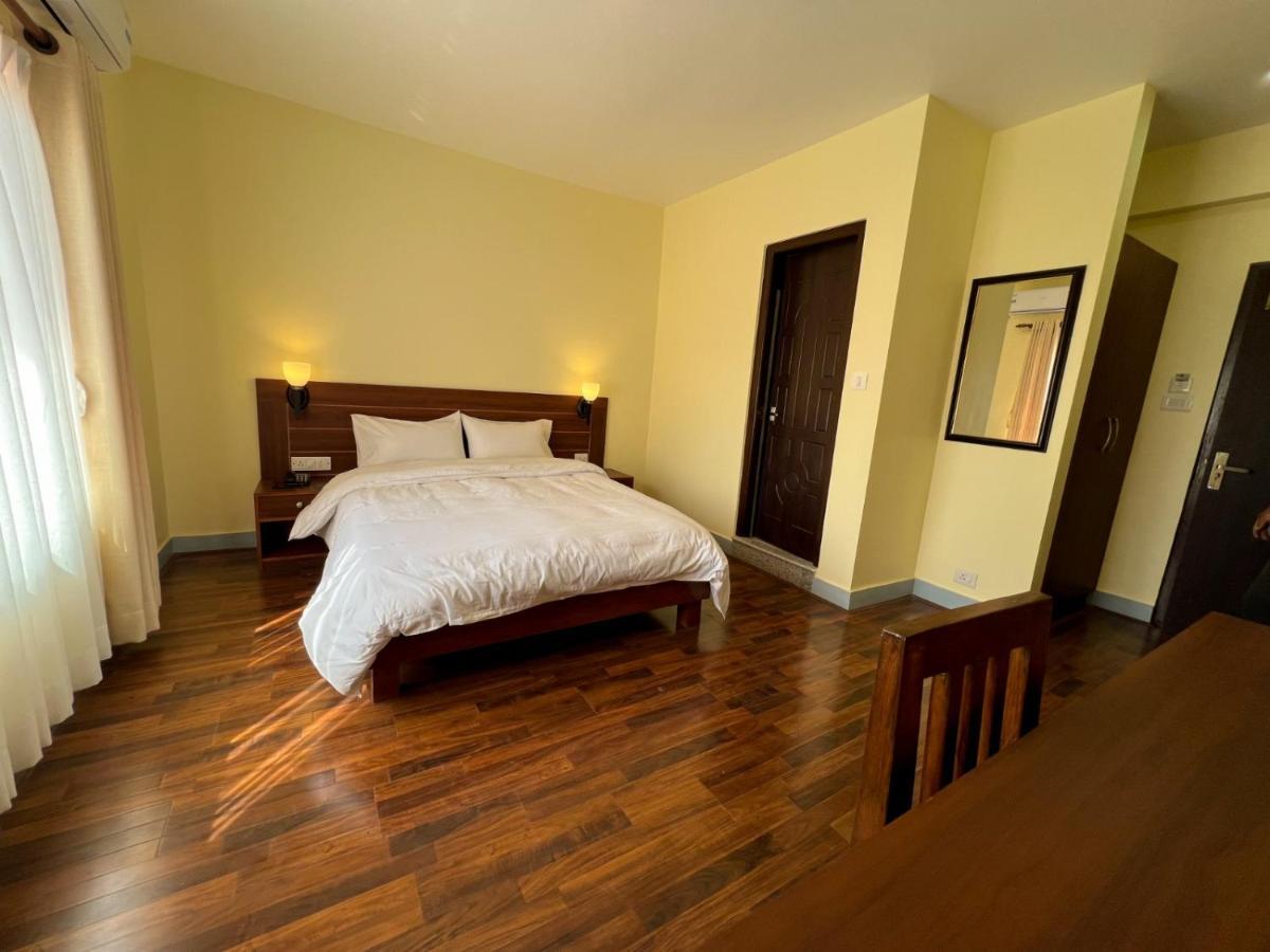 Hotel Claire Inn Kathmandu Exterior photo